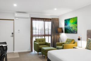 Presidential Motel - Check-in, Check-out, and Policies