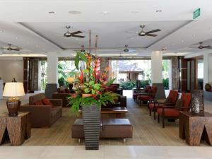 Pullman Palm Cove Sea Temple Resort & Spa - Frequently Asked Questions