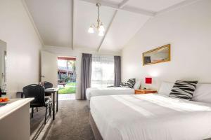 Quality Hotel Lakeside - Staff and Service Quality
