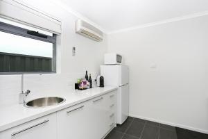 Quality Inn & Suites The Menzies - Frequently Asked Questions