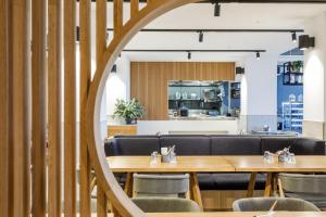 Quay Perth - Booking Information