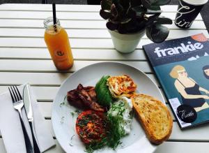 Quest on Franklin - Questions About Your Stay