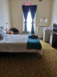 Railton Hotel - Contact Details