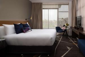 Rydges Campbelltown - Accessibility and Location