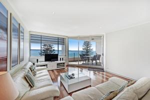 Sandcastle Apartments - Friendly and Helpful Staff