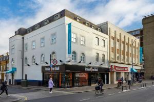 Seraphine Hammersmith Hotel - Common Questions