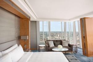 Shangri-La The Shard, London - Common Questions