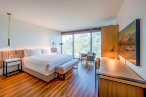Shashi Hotel Mountain View Palo Alto - Location and Accessibility