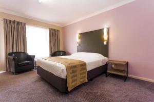 Sleepwell Motel - Additional Information
