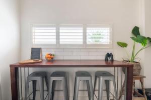 Studio South Port - Lush Private Oceanfront Studio Apartment - Questions About Your Stay