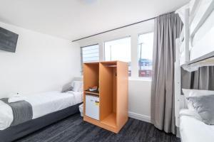 Sydney Junction Hotel - Dining