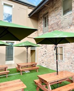 Tempe Hotel Sydney - Dining and Amenities