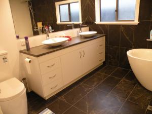 The Anchorage Cottage Kangaroo Island - Check-in and Check-out