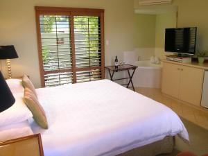 The Beach House At Bayside - Guest Reviews and Ratings