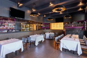 The Beetson Hotel -formerly Gambaro Hotel - Friendly and Helpful Staff