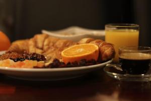 The Bryson Hotel - Location and Proximity