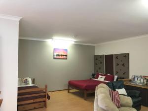 The Cosy Cottage - Location and Accessibility