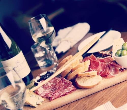 The Denman Hotel in Thredbo - Guest Feedback and Ratings