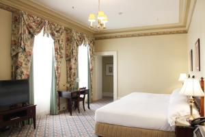 The Hotel Windsor - Common Questions