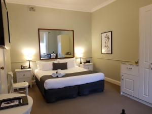 The Hughenden Boutique Hotel - Dining Options at the Hotel