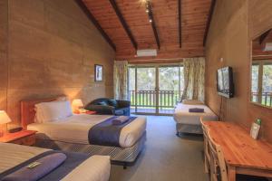 The Koorabup Motel - Nearby Attractions