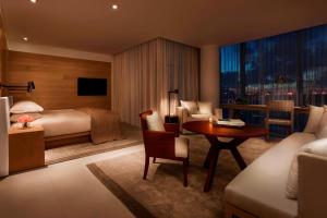 The Miami Beach EDITION - Nearby Attractions