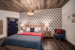 The Port of Prescott Boutique Hotel - Booking Your Stay