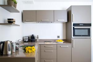 The Rosebery by Supercity Aparthotels - Transportation Options