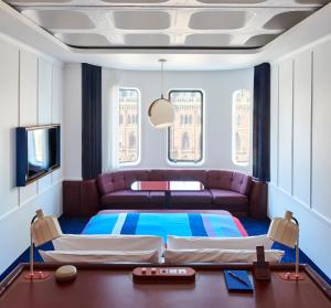 The Standard London - Booking and Policies