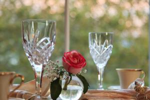 The Tower Cottage Bed and Breakfast - Convenient Location and Nearby Attractions
