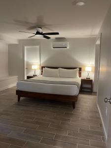 The Wells Cashiers - Book Your Stay