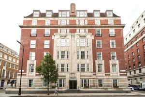 Thistle London Park Lane - Guest Services and Staff Commendations