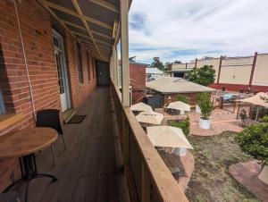 Toodyay Hotel - Dining and Entertainment