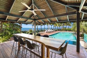 Trinity Beach Palace Luxury Estate by Belle Escapes - The Last Word
