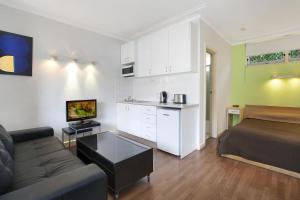 Ultimate Apartments Bondi Beach - Booking and Reservation Information