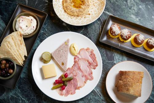 Vibe Hotel Canberra - Customer Reviews