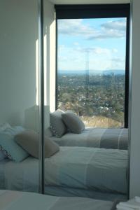 Whitehorse Towers Self Service Holiday Apartment - The Last Word