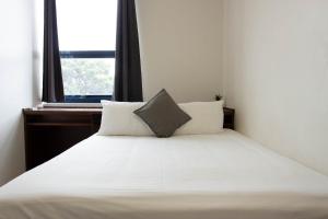 Wiley Park Hotel - Questions About Your Stay