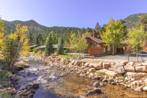 Woodlands on Fall River - Nearby Outdoor Adventures