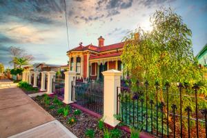 Allora House Kalgoorlie - The Last Word