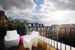 Apex Temple Court Hotel - Common Questions