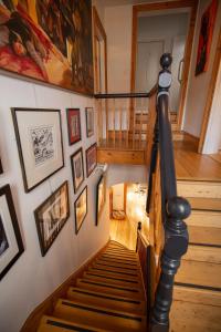 Assemblage Boutique Art B & B - Additional Guest Information