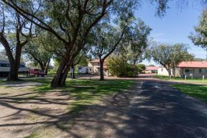 Busselton Villas and Glamping Village - Nearby Attractions