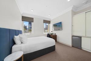 Clarendon Hotel - Policies and Regulations