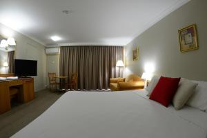 Club Inn Motel - Getting to the Motel