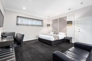 Comfort Inn Deakin Palms - Frequently Asked Questions