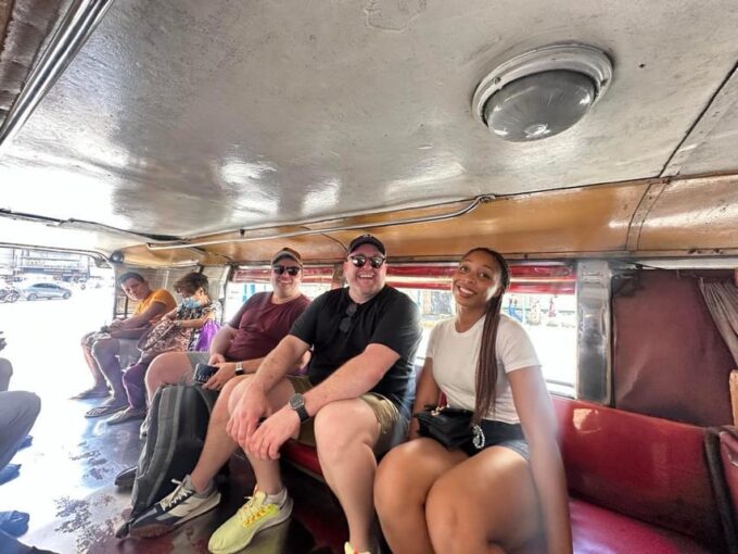 ⭐ Manila Tuktuk Ride Experience With Venus ⭐ - Exploring Historic Old Manila