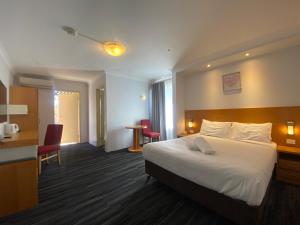 Garden Lodge Sydney Hotel - Ratings and Reviews