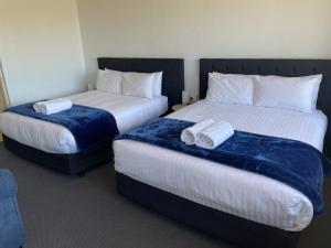Happy Wanderer Motel Lake Boga ON THE LAKE WITH LAKE VIEWS - Frequently Asked Questions