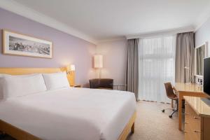 Hilton London Kensington Hotel - Reviews and Ratings